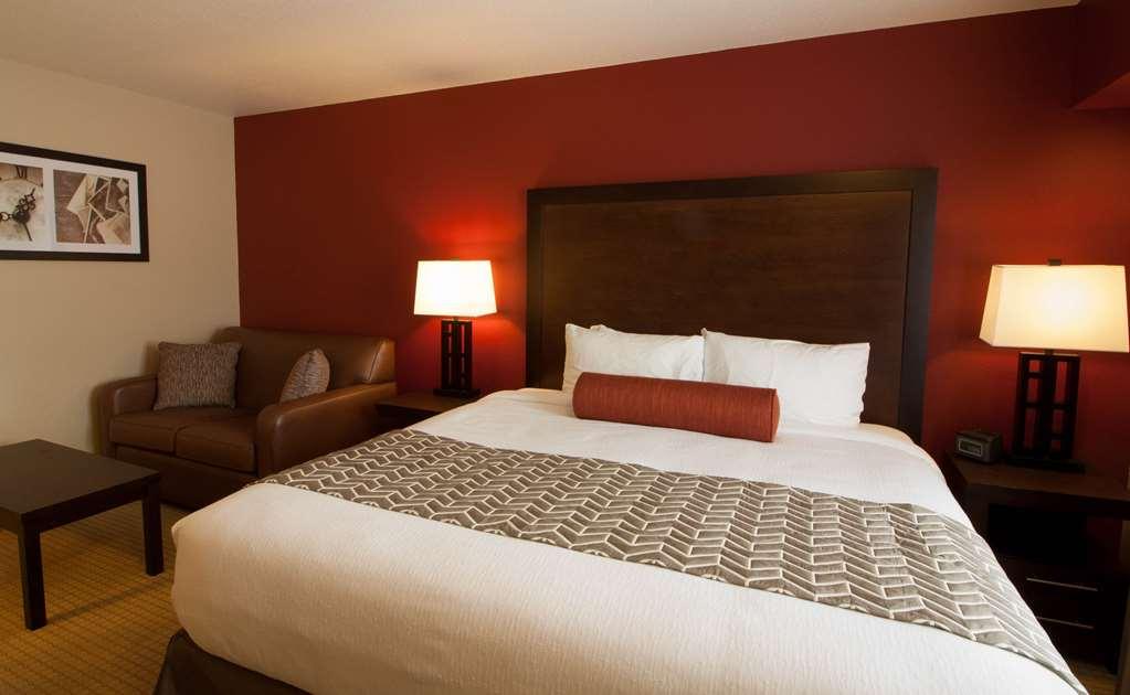 The Kanata Inns Invermere Room photo